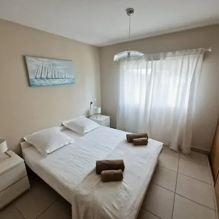 T4 De Standing Proche Climatise Terrasse Et Garage Appartement *
